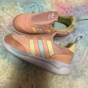 Slip on 7c adidas sneakers